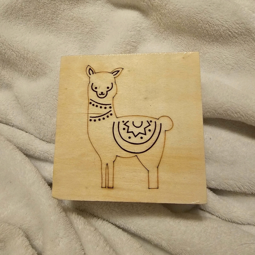 NWT Super Cute Wooden Box 🦙